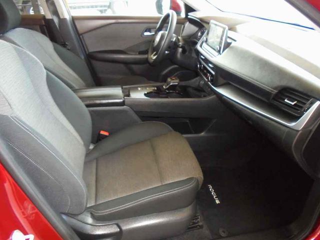 Photo of 2023 Scarlet Ember Tintcoat Nissan Rogue