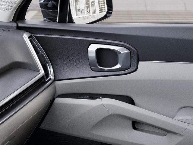 Photo of 2025 Gray Kia Sorento