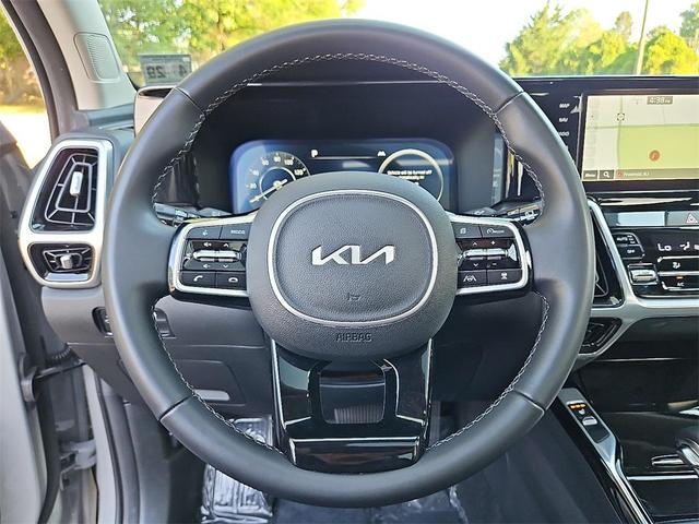 Photo of 2023 Wolf Gray Kia Sorento