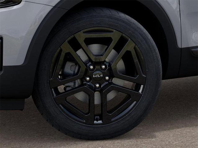 Photo of 2025 Wolf Gray Kia Telluride