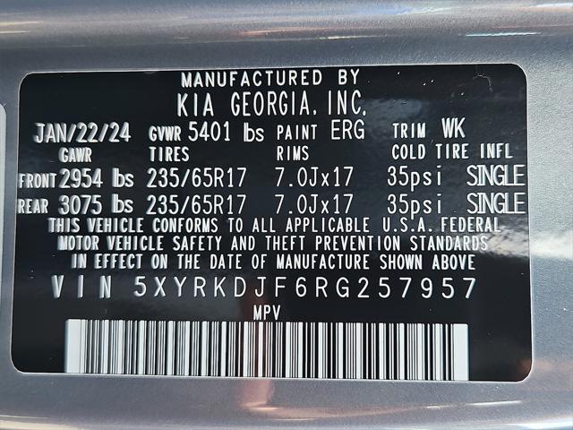 Photo of 2024 Everlasting Silver Kia Sorento