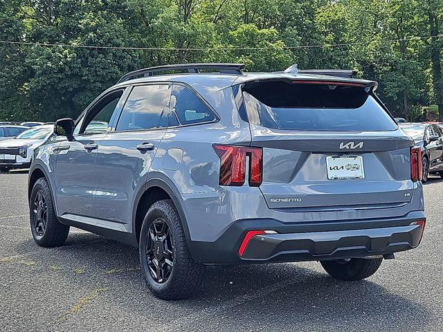 Photo of 2024 Everlasting Silver Kia Sorento