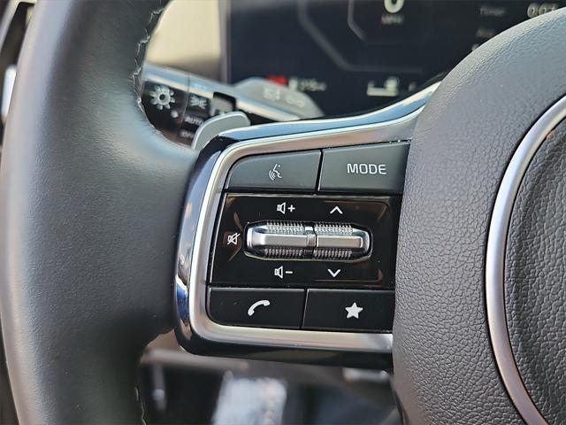 Photo of 2024 Everlasting Silver Kia Sorento