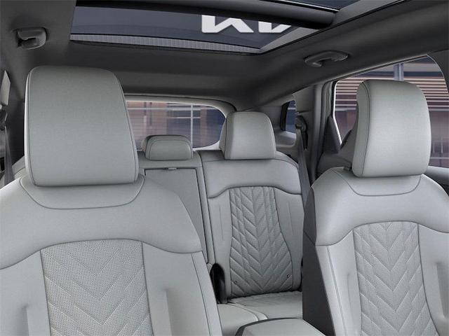 Photo of 2025 Jungle Green Kia Sportage