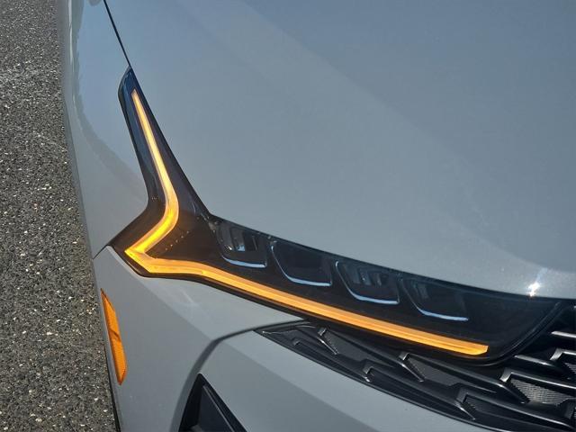 Photo of 2022 Wolf Gray Kia K5