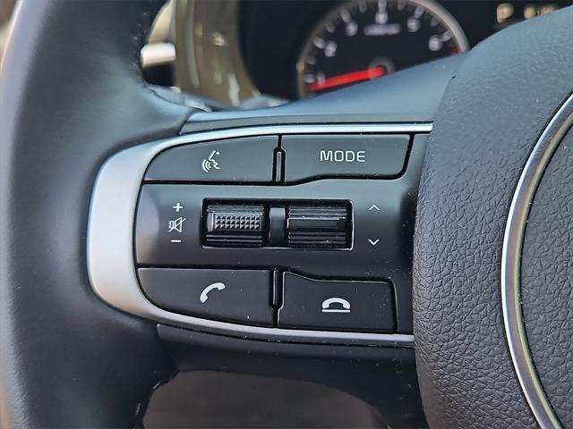 Photo of 2022 Wolf Gray Kia K5