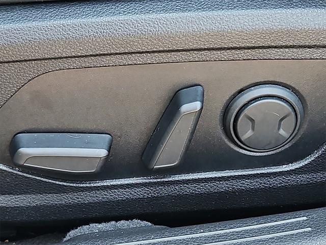Photo of 2022 Wolf Gray Kia K5