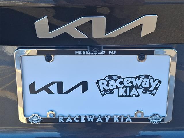 Photo of 2024 Gravity Grey Kia Sorento