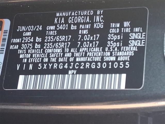Photo of 2024 Gravity Grey Kia Sorento