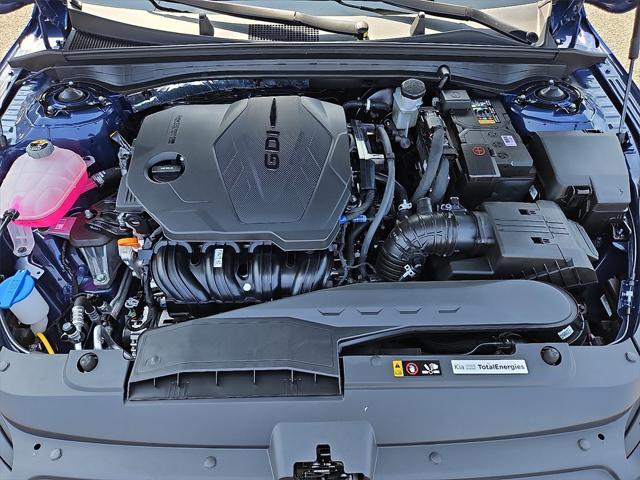 Photo of 2025 Yacht Blue Kia K5