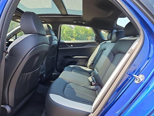 Photo of 2025 Yacht Blue Kia K5