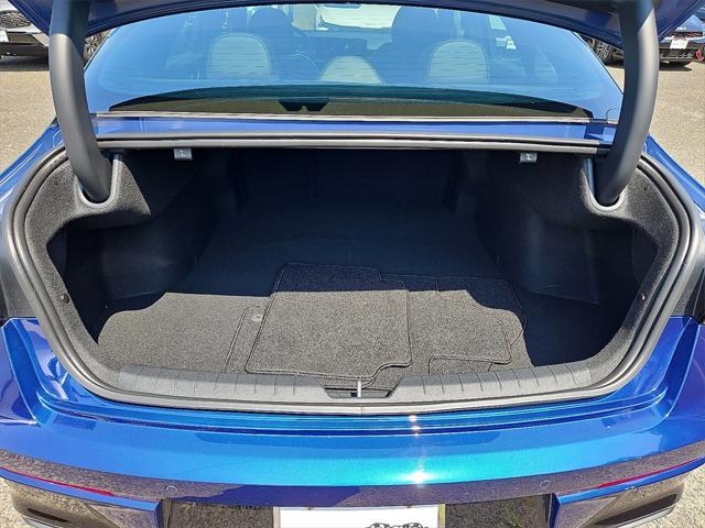 Photo of 2025 Yacht Blue Kia K5