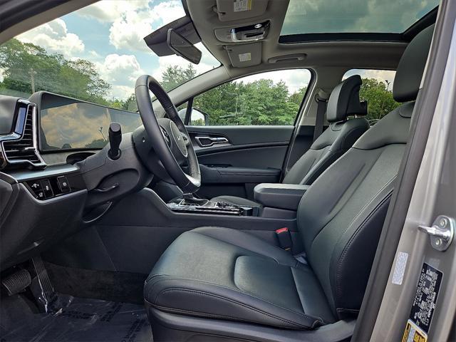 Photo of 2025 Steel Gray Kia Sportage