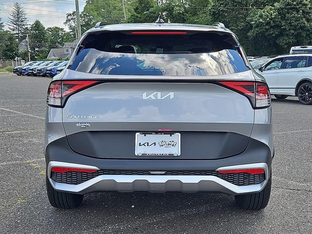 Photo of 2025 Steel Gray Kia Sportage