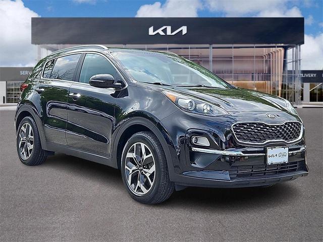 Photo of 2021 Black Cherry Kia Sportage