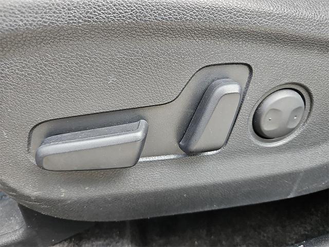 Photo of 2021 Black Cherry Kia Sportage