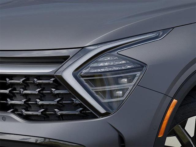 Photo of 2025 Shadow Matte Gray Kia Sportage