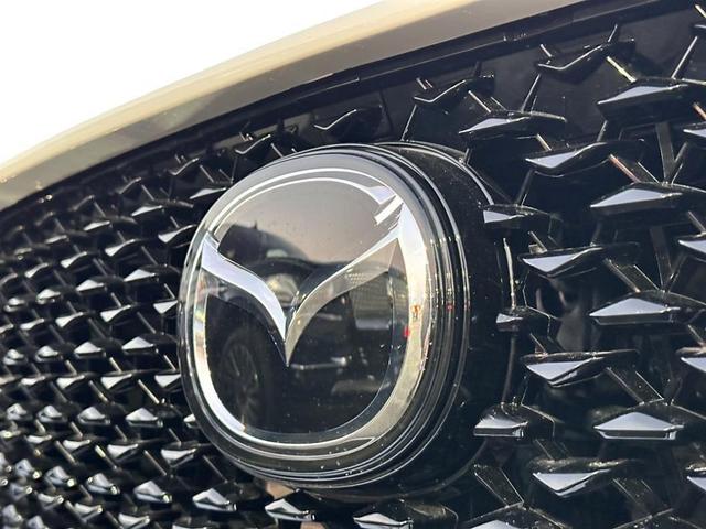 Photo of 2025 Snowflake White Pearl Mica Mazda CX-30