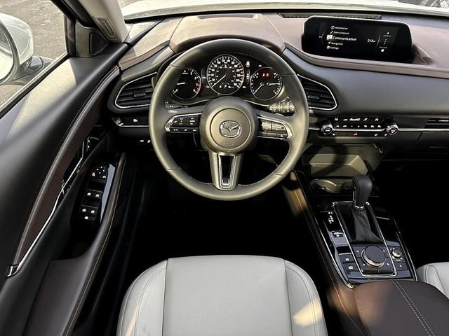 Photo of 2025 Snowflake White Pearl Mica Mazda CX-30