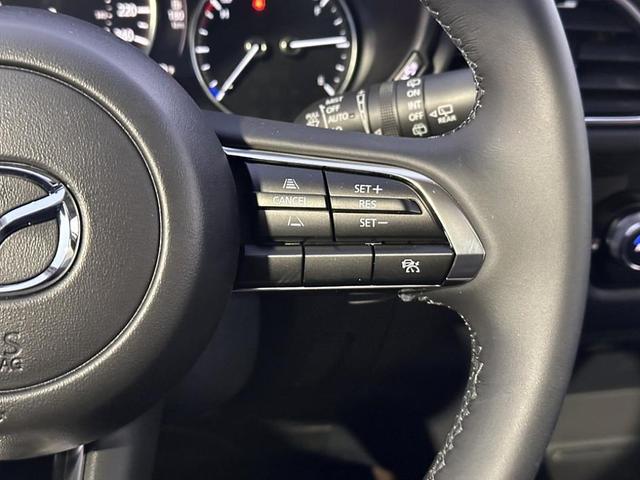 Photo of 2025 Snowflake White Pearl Mica Mazda CX-30