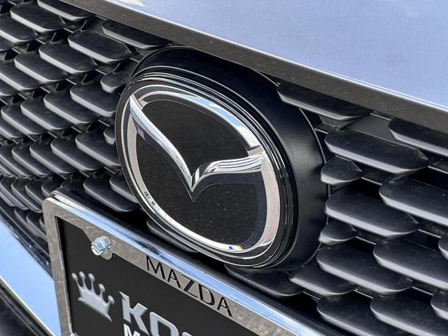 Photo of 2025 Machine Gray Metallic Mazda Mazda3