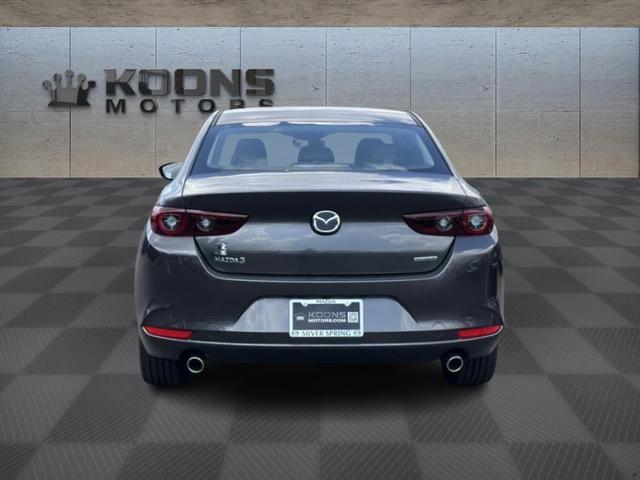 Photo of 2025 Machine Gray Metallic Mazda Mazda3