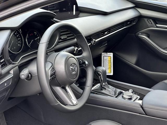 Photo of 2025 Machine Gray Metallic Mazda Mazda3