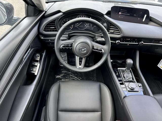 Photo of 2025 Machine Gray Metallic Mazda Mazda3