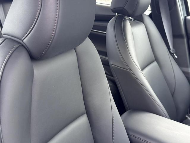 Photo of 2025 Machine Gray Metallic Mazda Mazda3