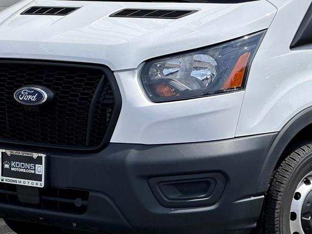 Photo of 2023 Oxford White Ford Transit-250