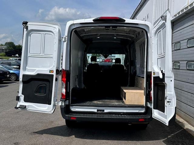 Photo of 2023 Oxford White Ford Transit-250