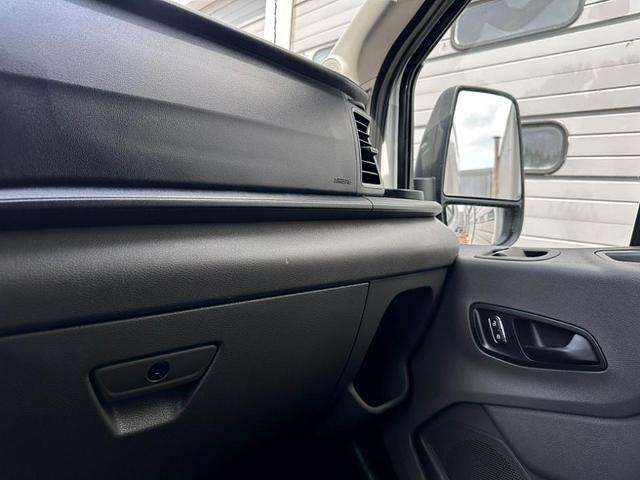 Photo of 2023 Oxford White Ford Transit-250