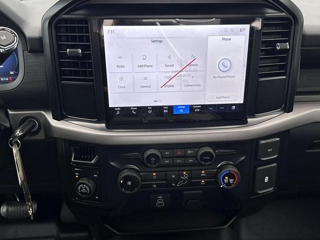 Photo of 2025 Gray Metallic Ford F-150