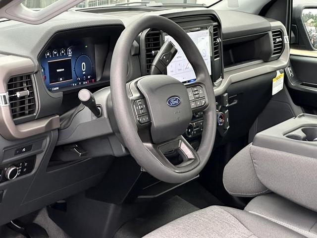 Photo of 2025 Gray Metallic Ford F-150