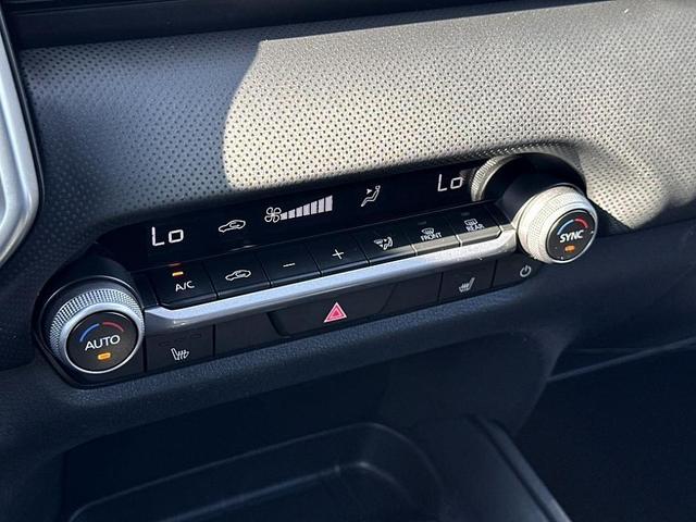 Photo of 2025 Blue Mazda CX-50