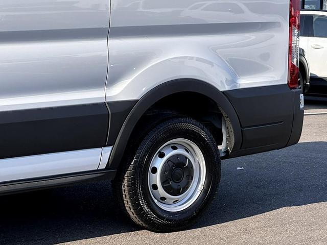 Photo of 2024 Oxford White Ford Transit-150
