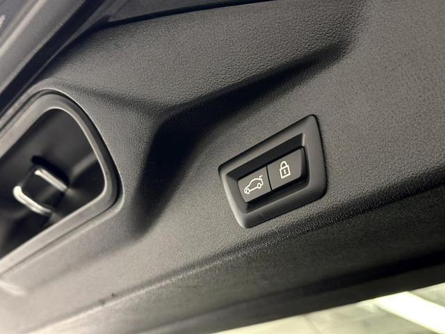 Photo of 2022 Arctic Gray Metallic BMW X5