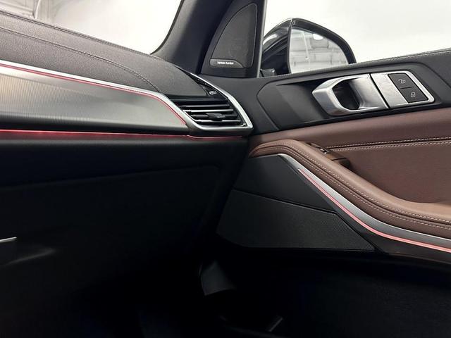 Photo of 2022 Arctic Gray Metallic BMW X5