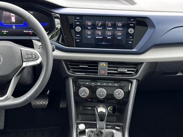 Photo of 2023 Blue Dusk Volkswagen Taos