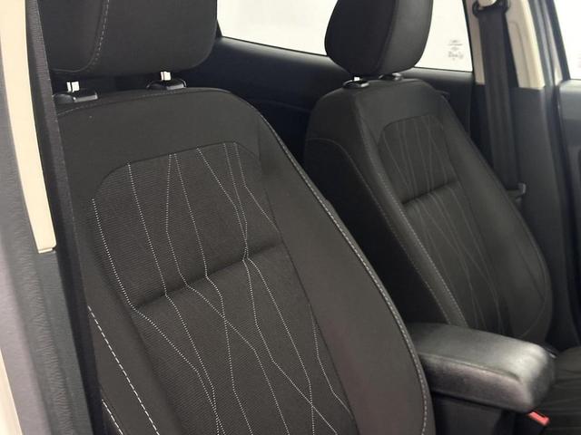 Photo of 2020 Diamond White Ford EcoSport