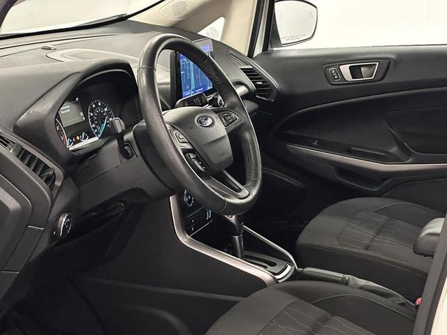 Photo of 2020 Diamond White Ford EcoSport