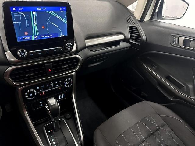 Photo of 2020 Diamond White Ford EcoSport