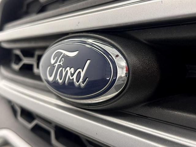 Photo of 2020 Diamond White Ford EcoSport
