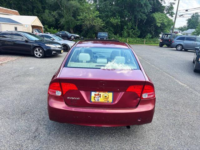 Photo of 2006 Red Honda Civic