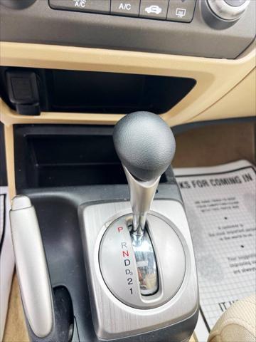 Photo of 2006 Red Honda Civic