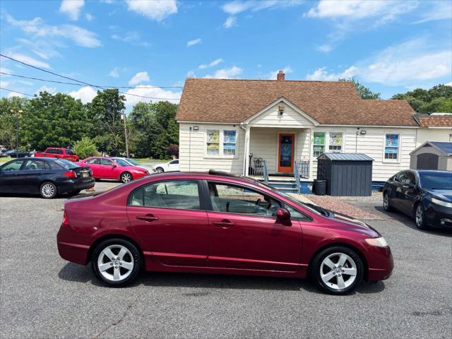 Photo of 2006 Red Honda Civic