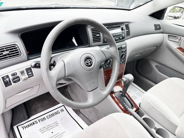 Photo of 2006 Silver Toyota Corolla