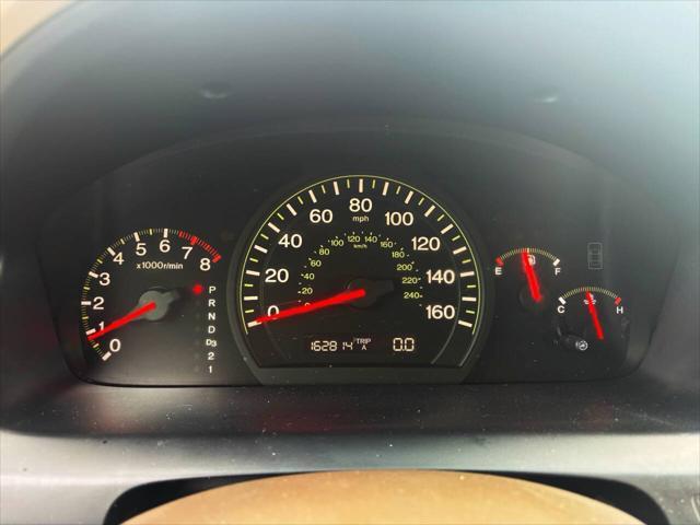 Photo of 2003 White Honda Accord