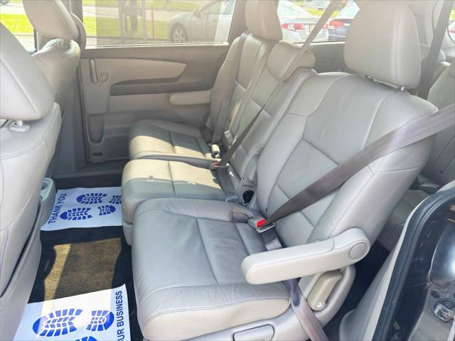 Photo of 2012 Charcoal Honda Odyssey
