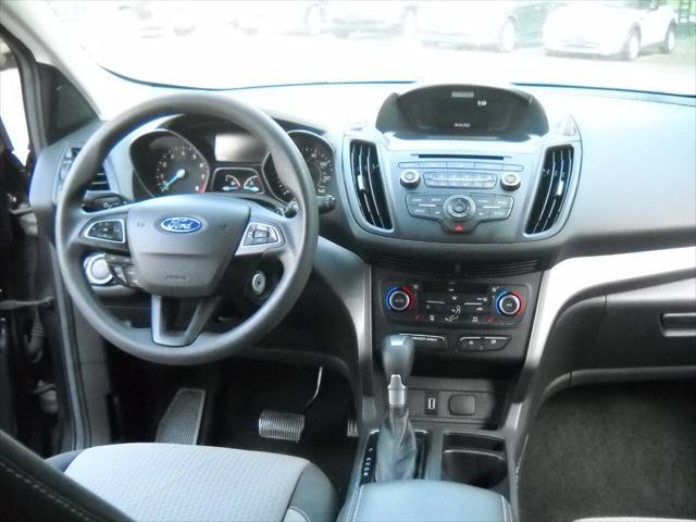 Photo of 2017 Magnetic Ford Escape
